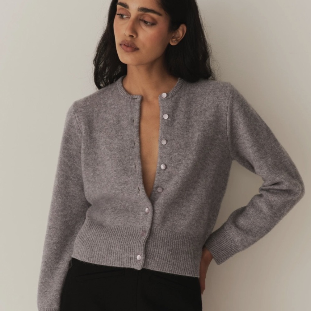 DOEN Fairchild Cashmere Cardigan in Pebble Grey, size medium